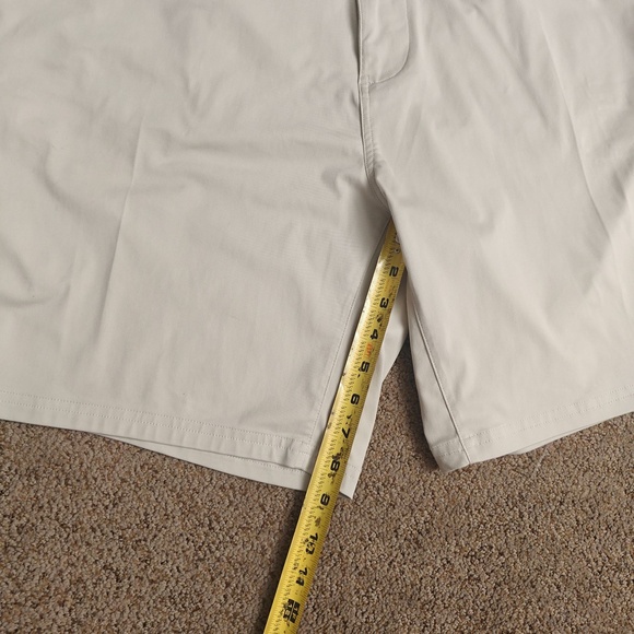 Rhone Commuter Shorts Mens 40 Beige Chino Performance‎ Casual - Picture 11 of 13